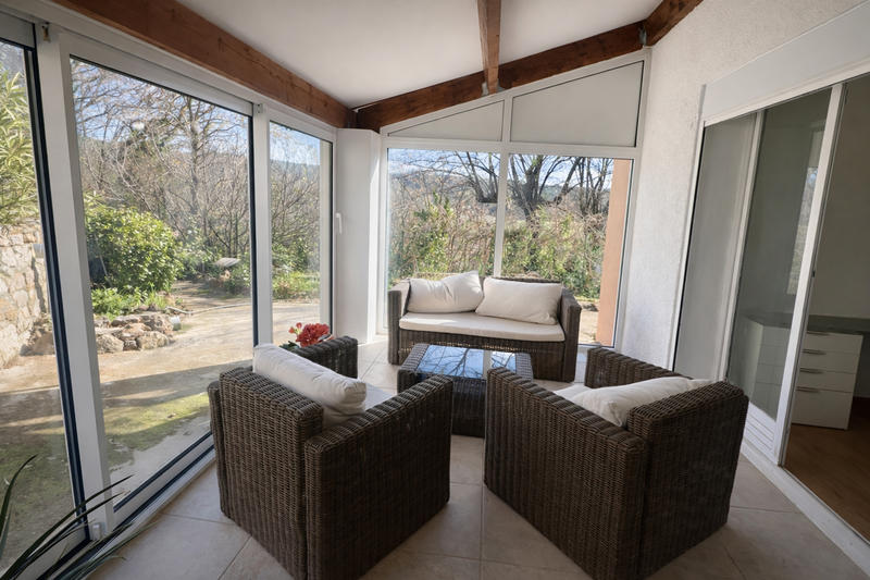 Villa - 330 m² - 11 pièces