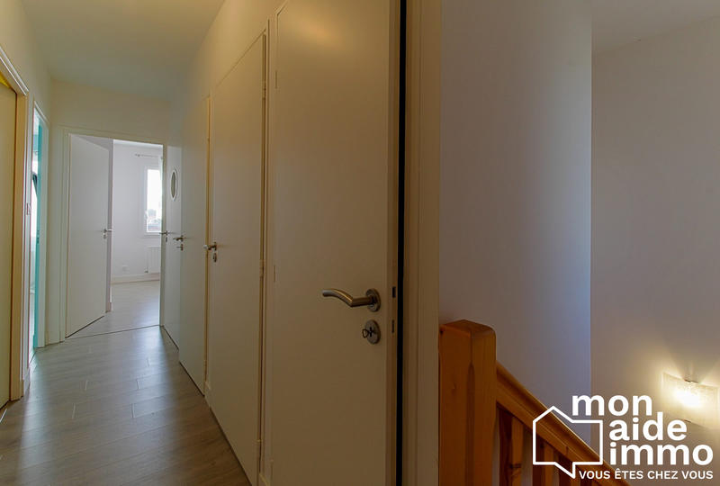 Maison - 90 m² - 4 pièces