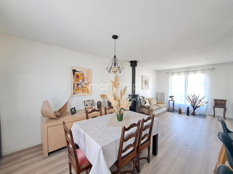 Maison - 152 m² - 7 pièces