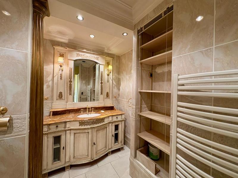 Appartement - 60 m² - 2 pièces