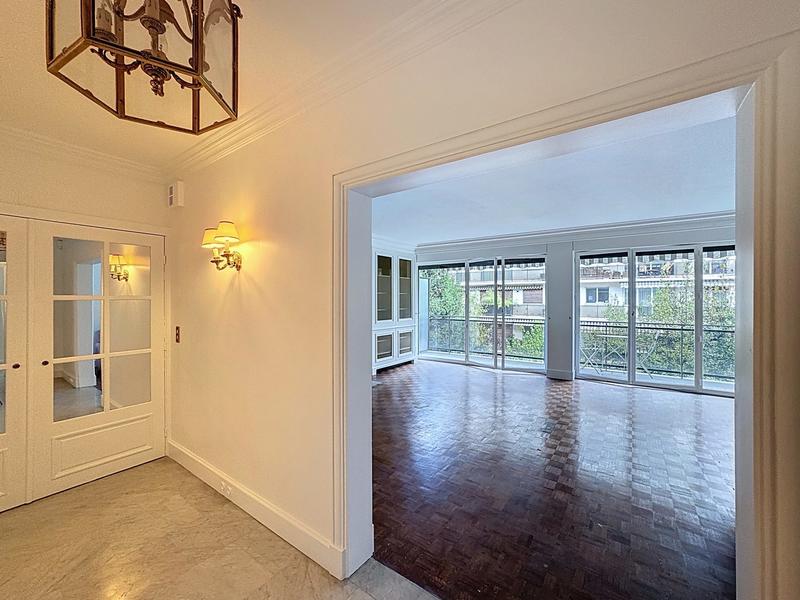 Appartement - 115 m² - 4 pièces