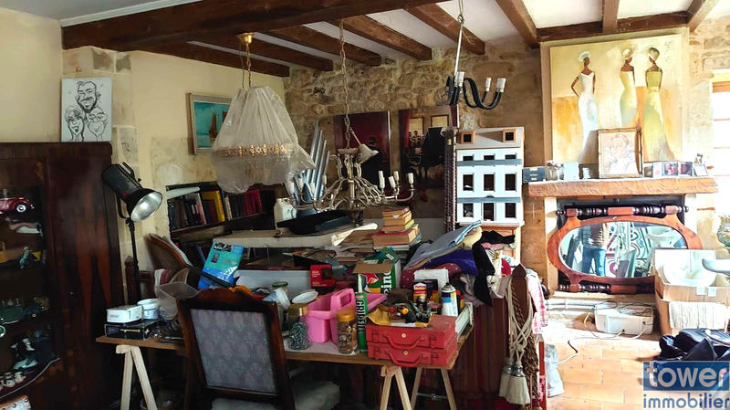 Propriété - 200 m² - 6 pièces