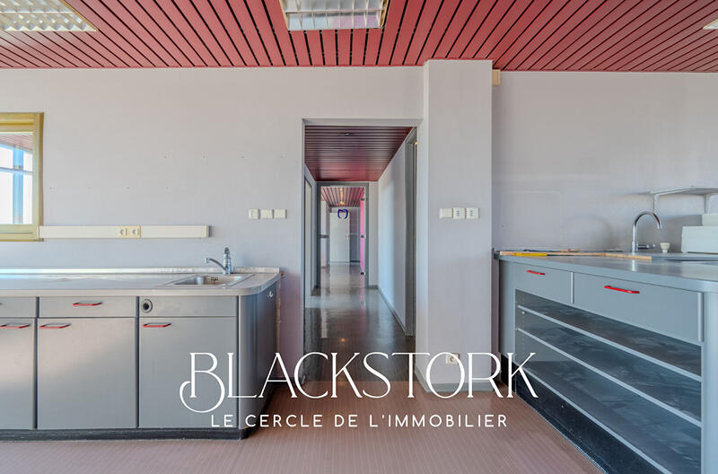 Local commercial - 152 m²