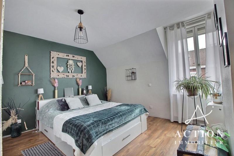 Maison - 85 m² - 4 pièces