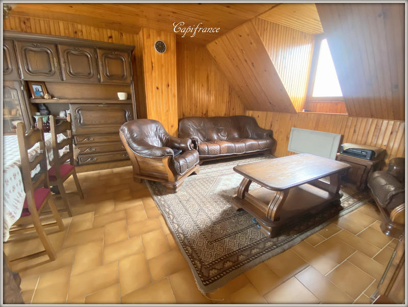 Maison - 165 m² - 8 pièces