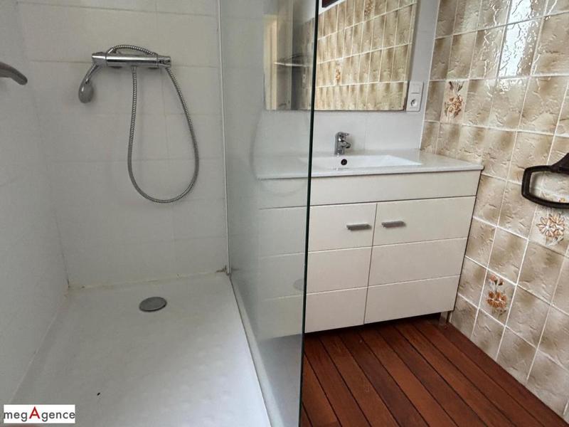 Maison traditionnelle - 140 m² - 6 pièces