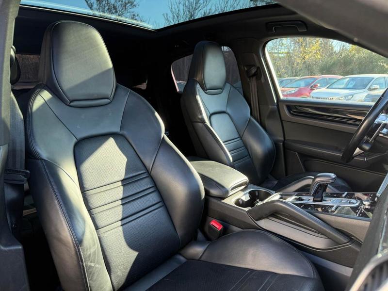 Porsche Cayenne Coupé 3.0 V6 462ch E-Hybrid