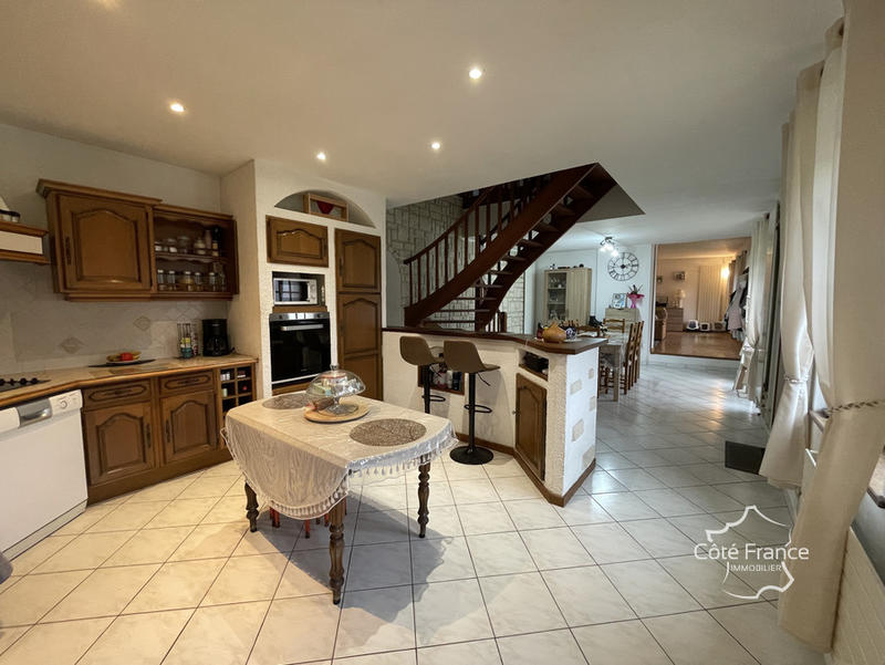 Maison de village - 137 m² - 5 pièces