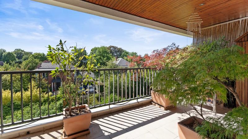 Appartement - 142 m² - 6 pièces