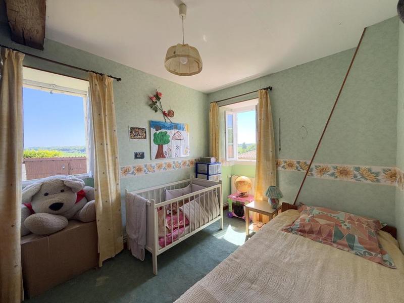 Maison - 314 m² - 10 pièces