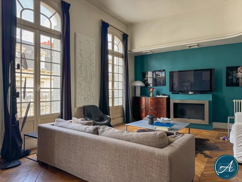 Appartement - 128 m² - 5 pièces