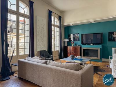 Appartement - 128 m² - 5 pièces