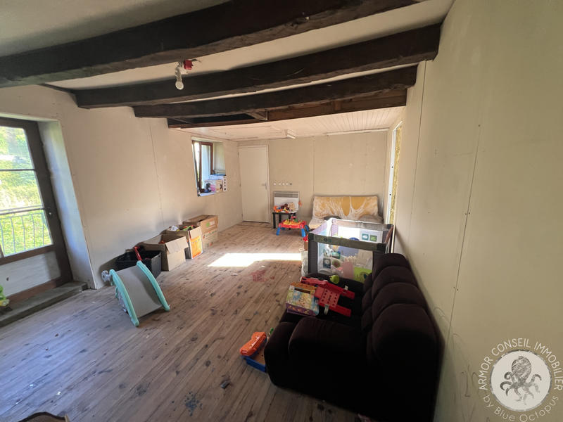 Maison - 134 m² - 10 pièces