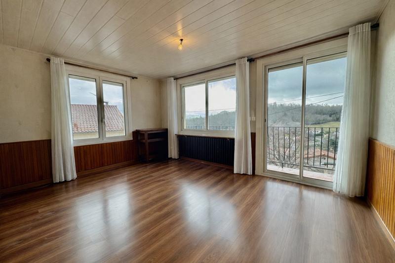 Appartement - 87 m² - 3 pièces