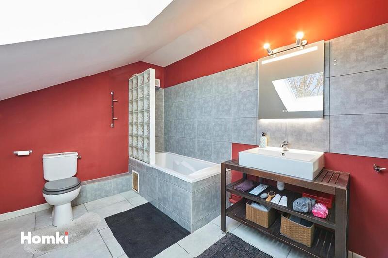 Maison de ville - 170 m² - 7 pièces