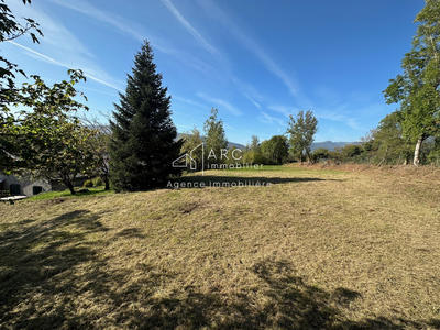 Terrain - 1 377 m²