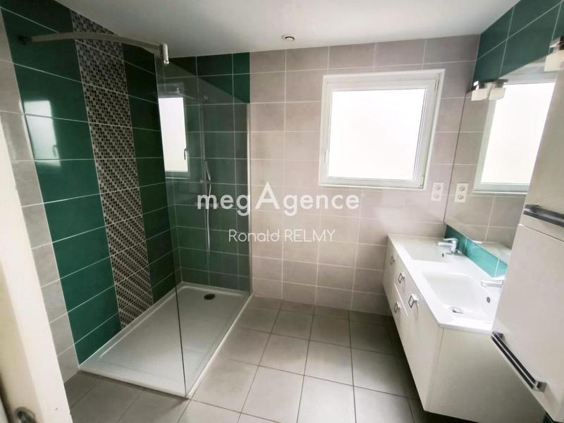 Maison traditionnelle - 89 m² - 4 pièces