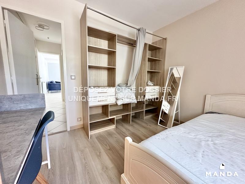 Chambre - 9 m² - 4 pièces