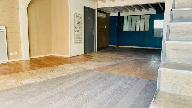Local commercial - 145 m²