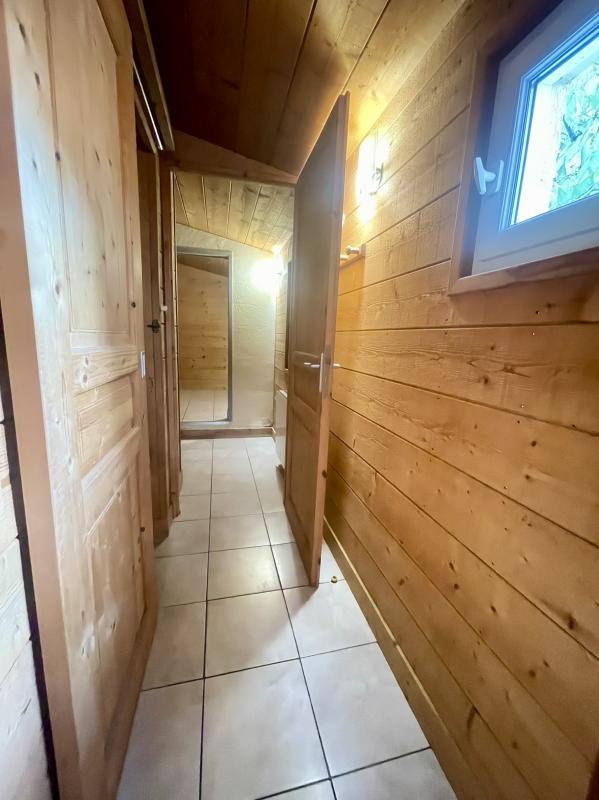 Immeuble - 112 m² - 8 pièces