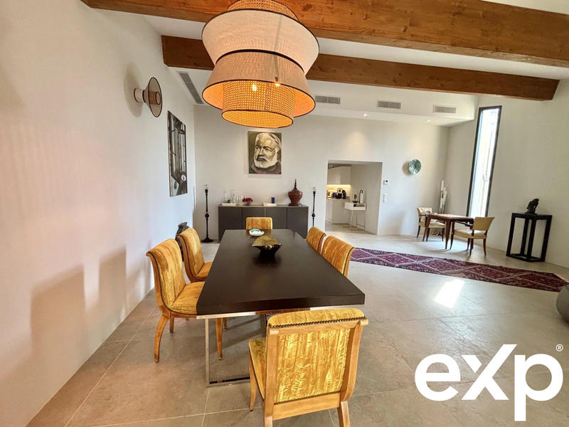 Appartement - 127 m² - 4 pièces