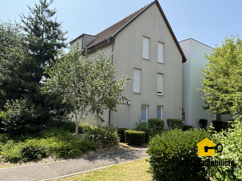 Appartement - 93 m² - 5 pièces