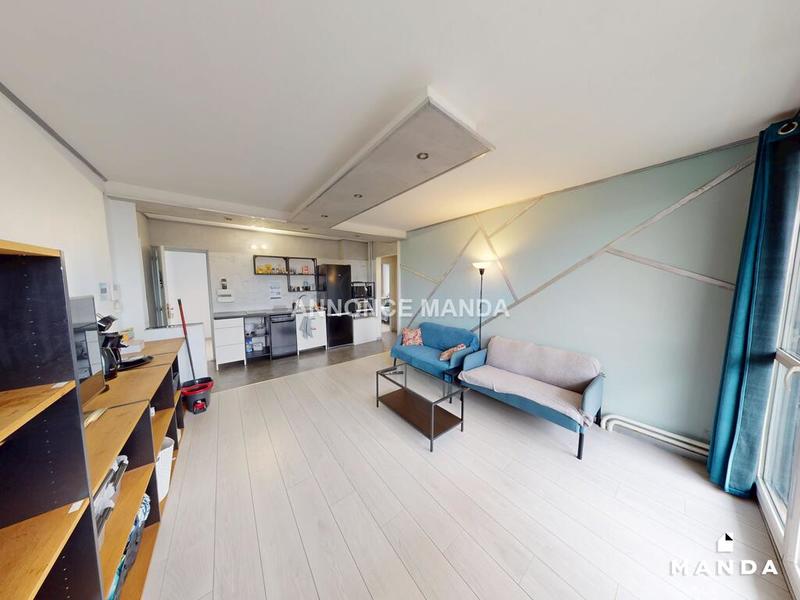 Chambre - 10 m² - 5 pièces