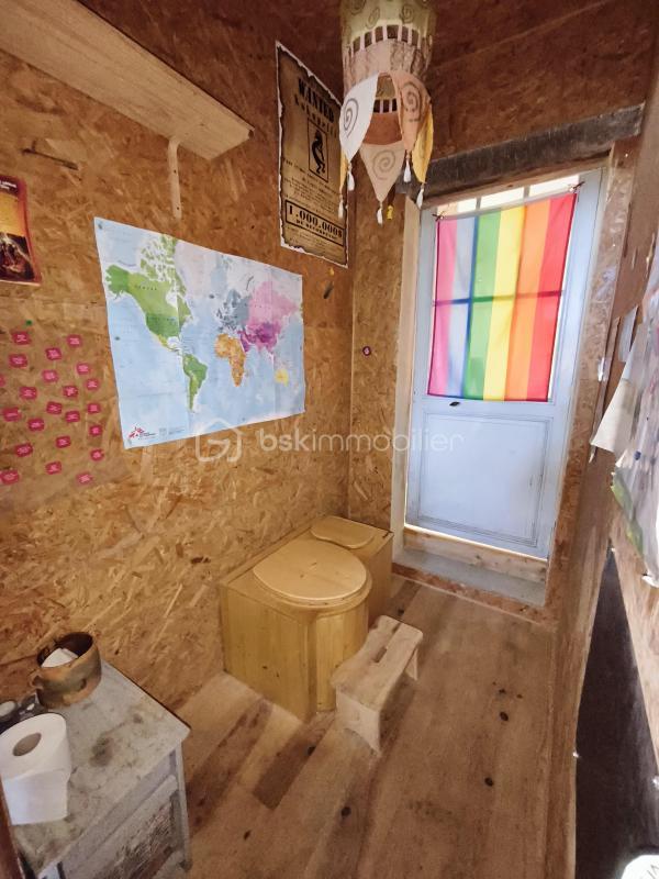 Propriété - 112 m² - 6 pièces