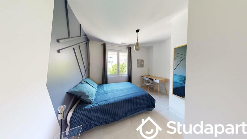 Chambre - 12 m² - 1 pièce