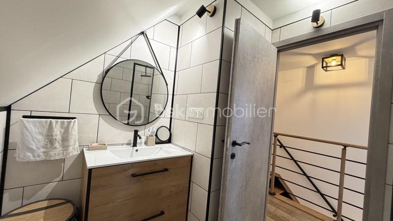 Propriété - 140 m² - 6 pièces