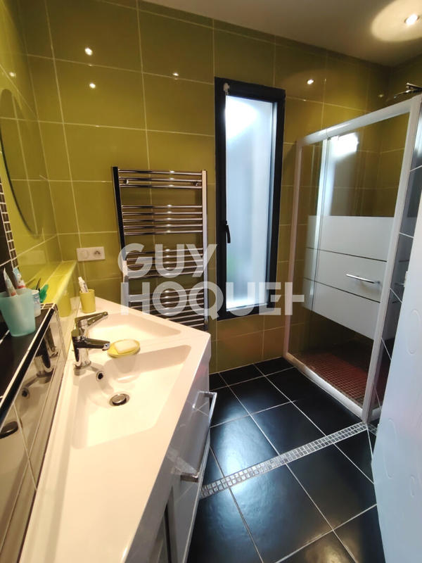 Maison - 147 m² - 5 pièces