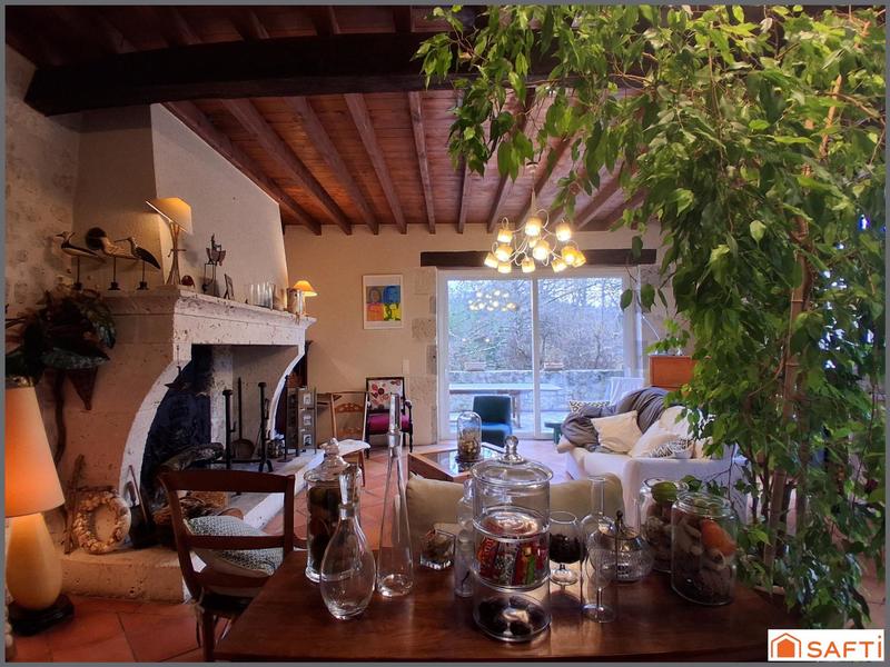 Maison - 343 m² - 9 pièces