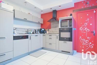 Maison - 96 m² - 4 pièces