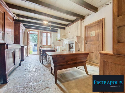 Maison - 92 m² - 4 pièces