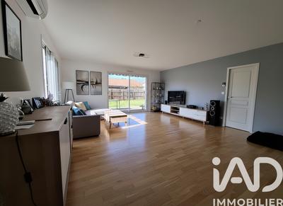 Maison - 91 m² - 4 pièces