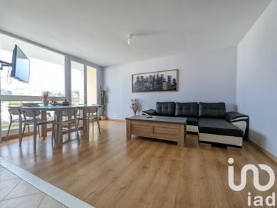 Appartement - 90 m² - 5 pièces