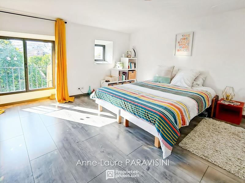 Maison de village - 190 m² - 7 pièces