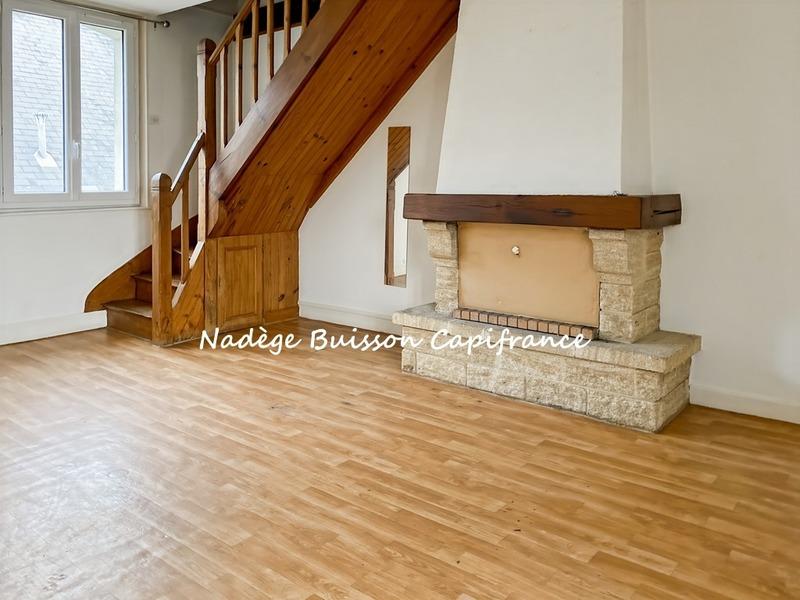 Immeuble - 70 m² - 4 pièces