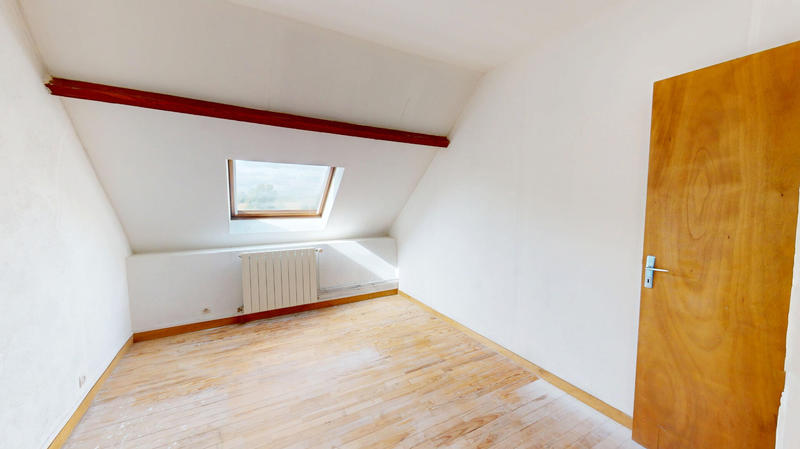 Maison - 104 m² - 6 pièces