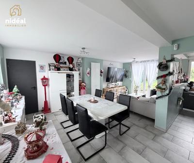 Maison - 80 m² - 4 pièces