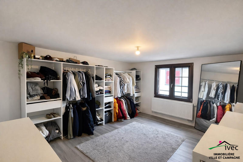 Appartement - 85 m² - 3 pièces