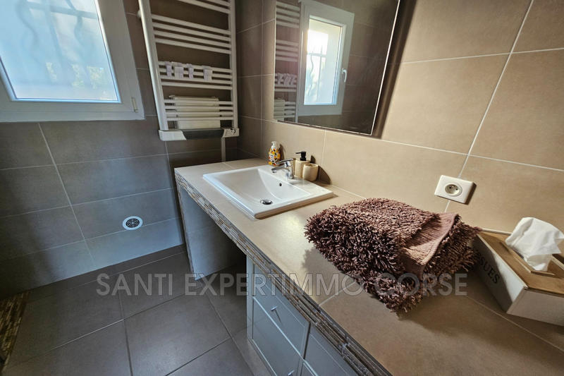 Maison - 124 m² - 6 pièces