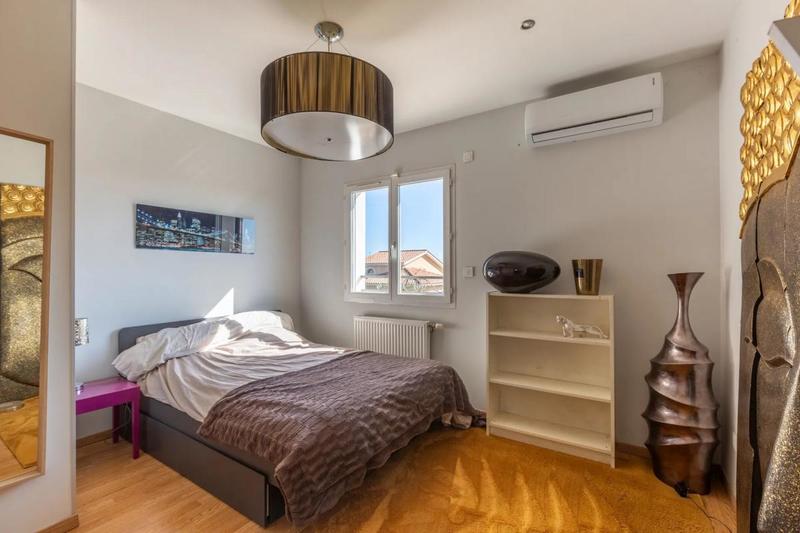 Maison - 176 m² - 5 pièces