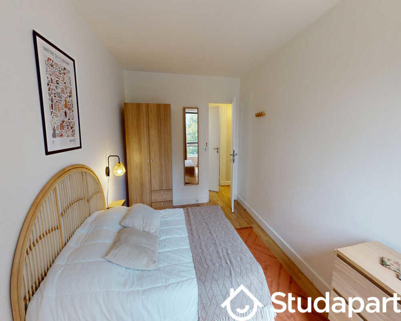 Chambre - 60 m² - 1 pièce