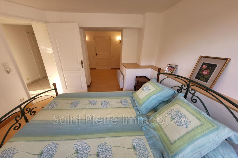 Demeure - 200 m² - 8 pièces