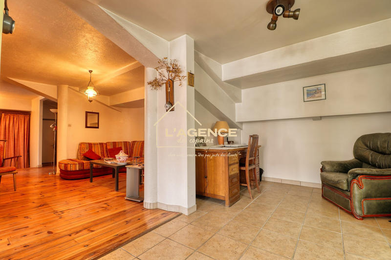 Appartement - 101 m² - 3 pièces