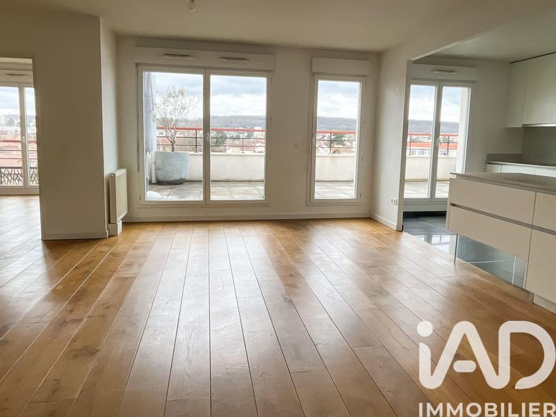 Appartement - 102 m² - 5 pièces