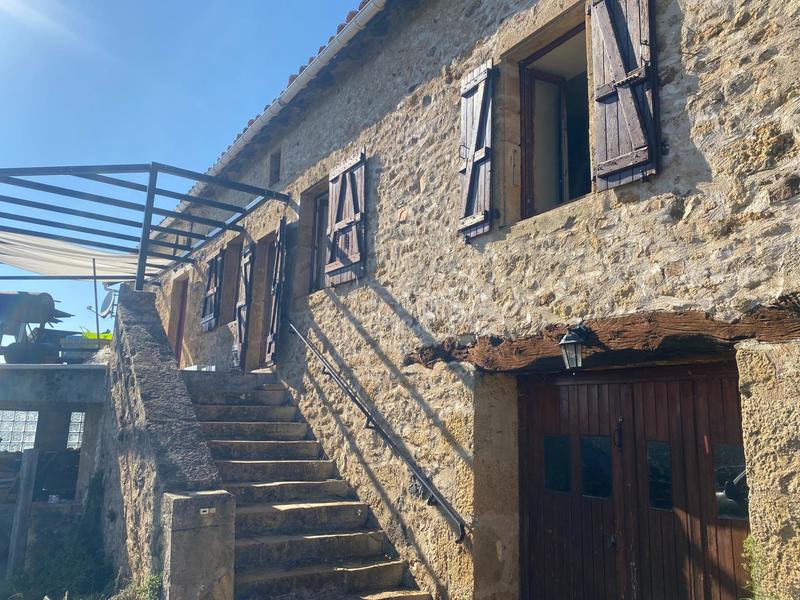 Maison - 105 m² - 4 pièces