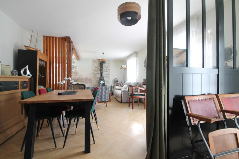 Maison - 135 m² - 5 pièces