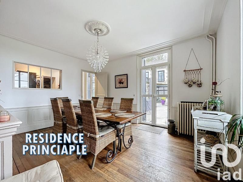 Maison - 362 m² - 13 pièces